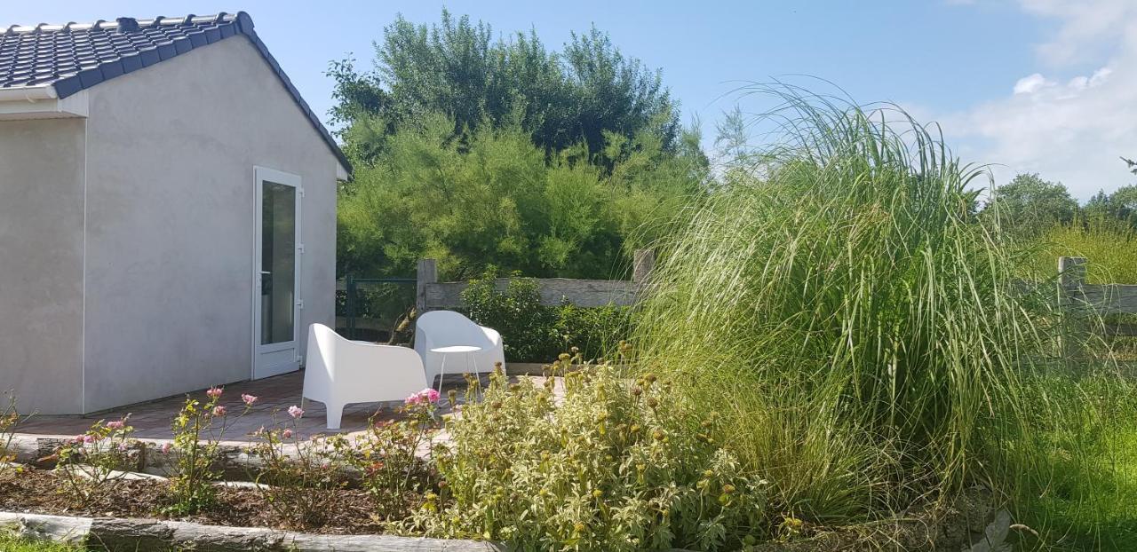 L Hyppo Camp' Oye-Plage Exterior foto